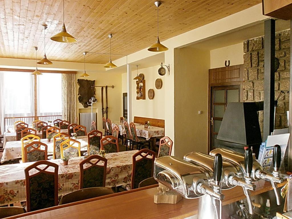 Hotel Vltava Стражне Экстерьер фото